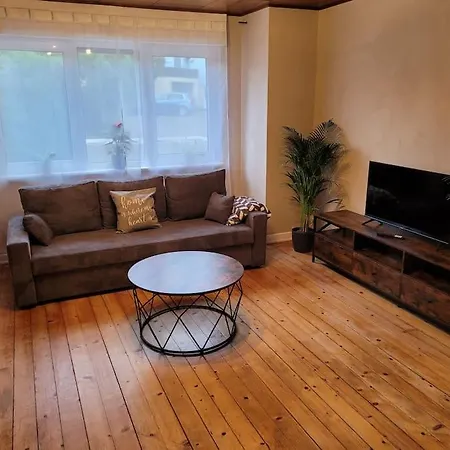 別荘 Willi's Moselschloesschen *