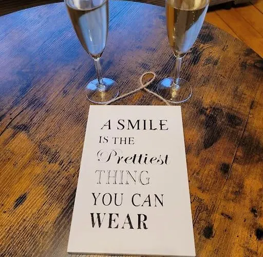 Willi's Moselschloesschen * نيوماغين-دهرون