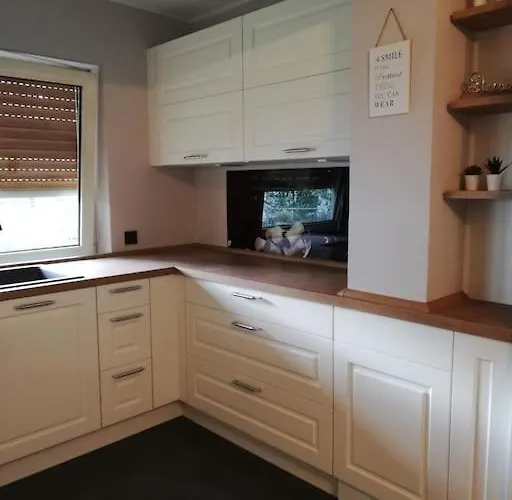 Willi's Moselschloesschen نيوماغين-دهرون