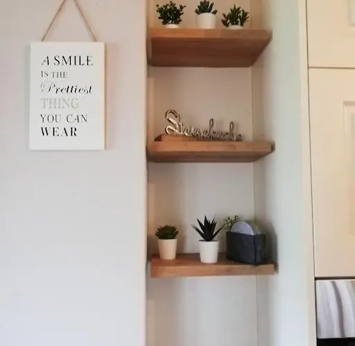 Willi's Moselschloesschen نيوماغين-دهرون